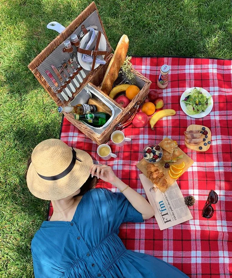 2 Person Willow Hamper Picnic Basket with Cooler Grey Stripe