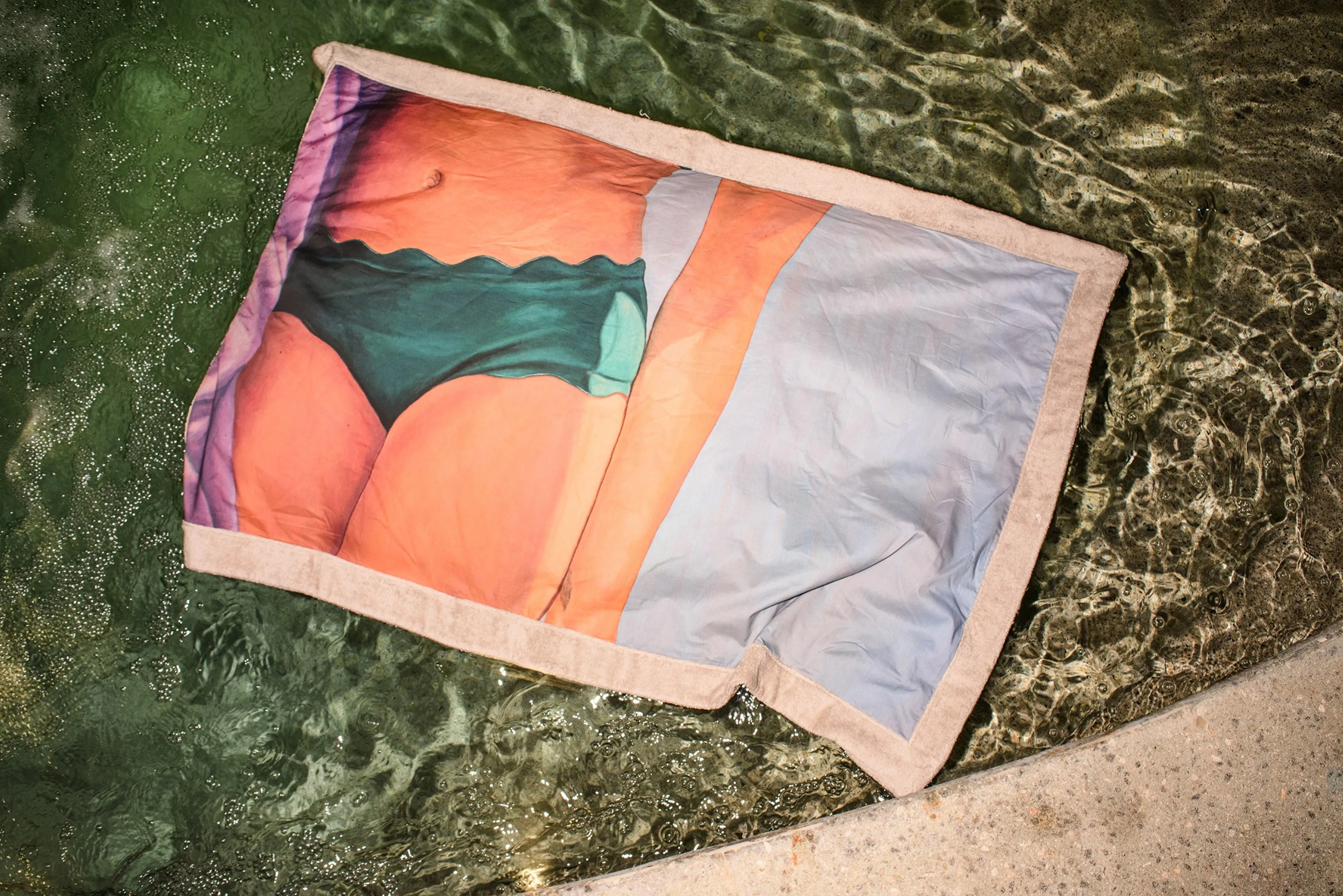 Afrodite | Signature Beach Towel