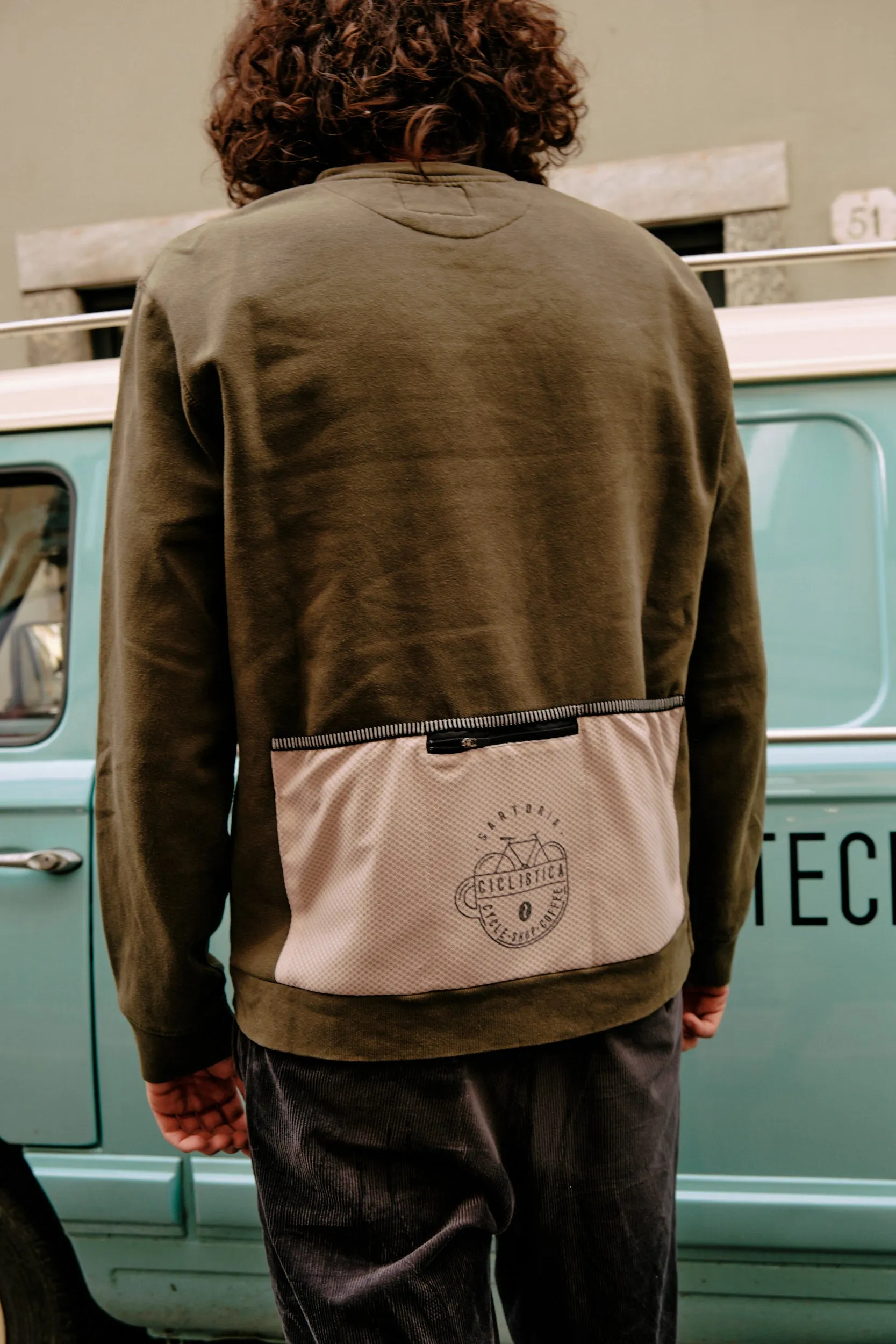 Army green 3 back pockets sweatshirt