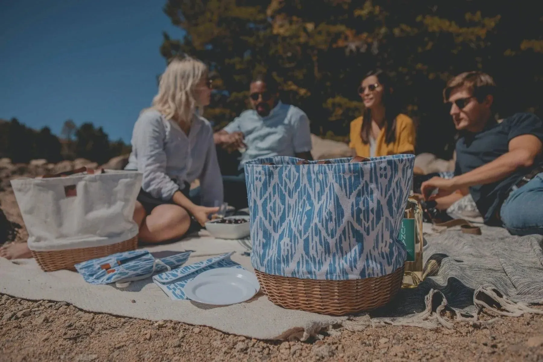 Canvas & Wicker Picnic Bag - Available in 3 Color Patterns
