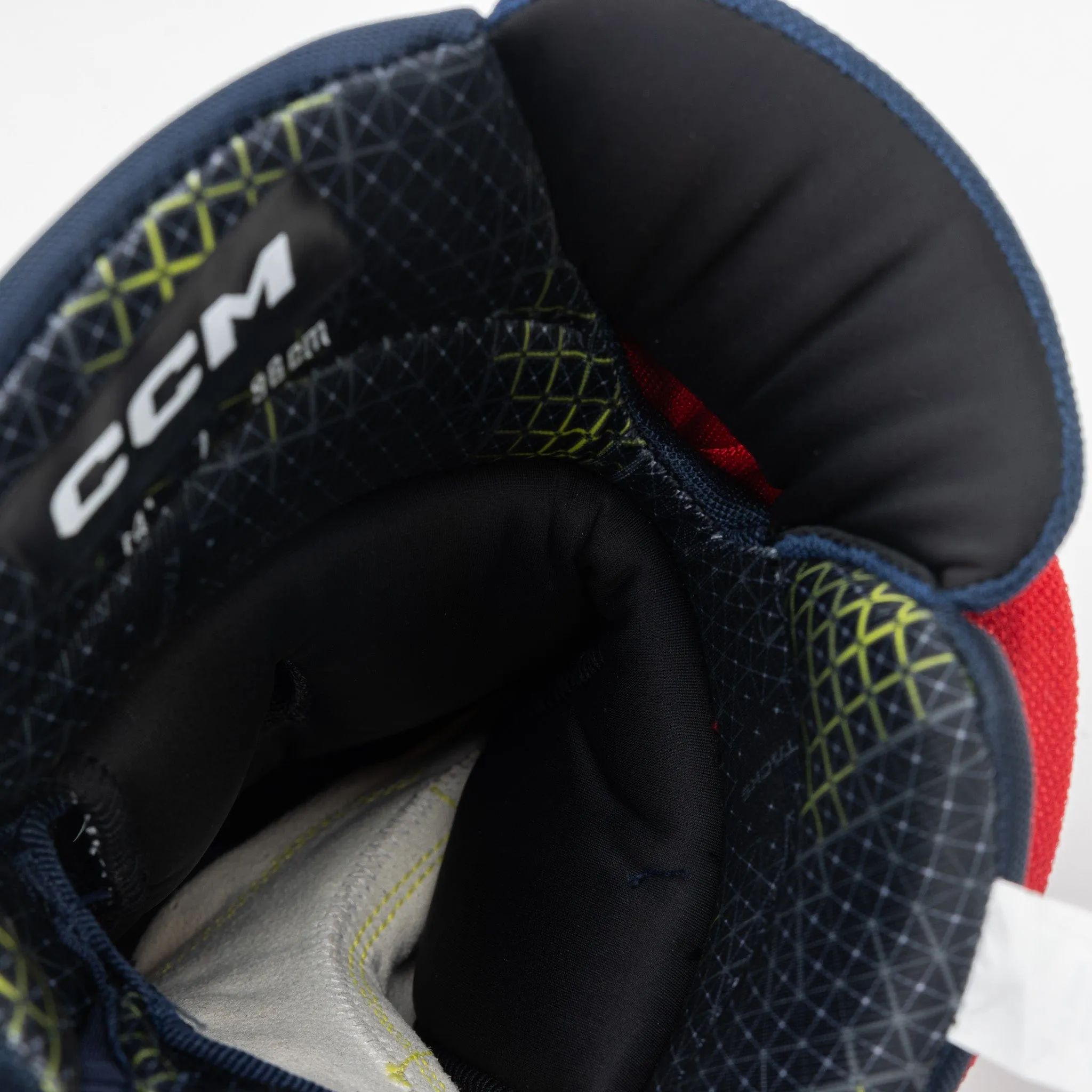 CCM Tacks XF Junior Hockey Gloves