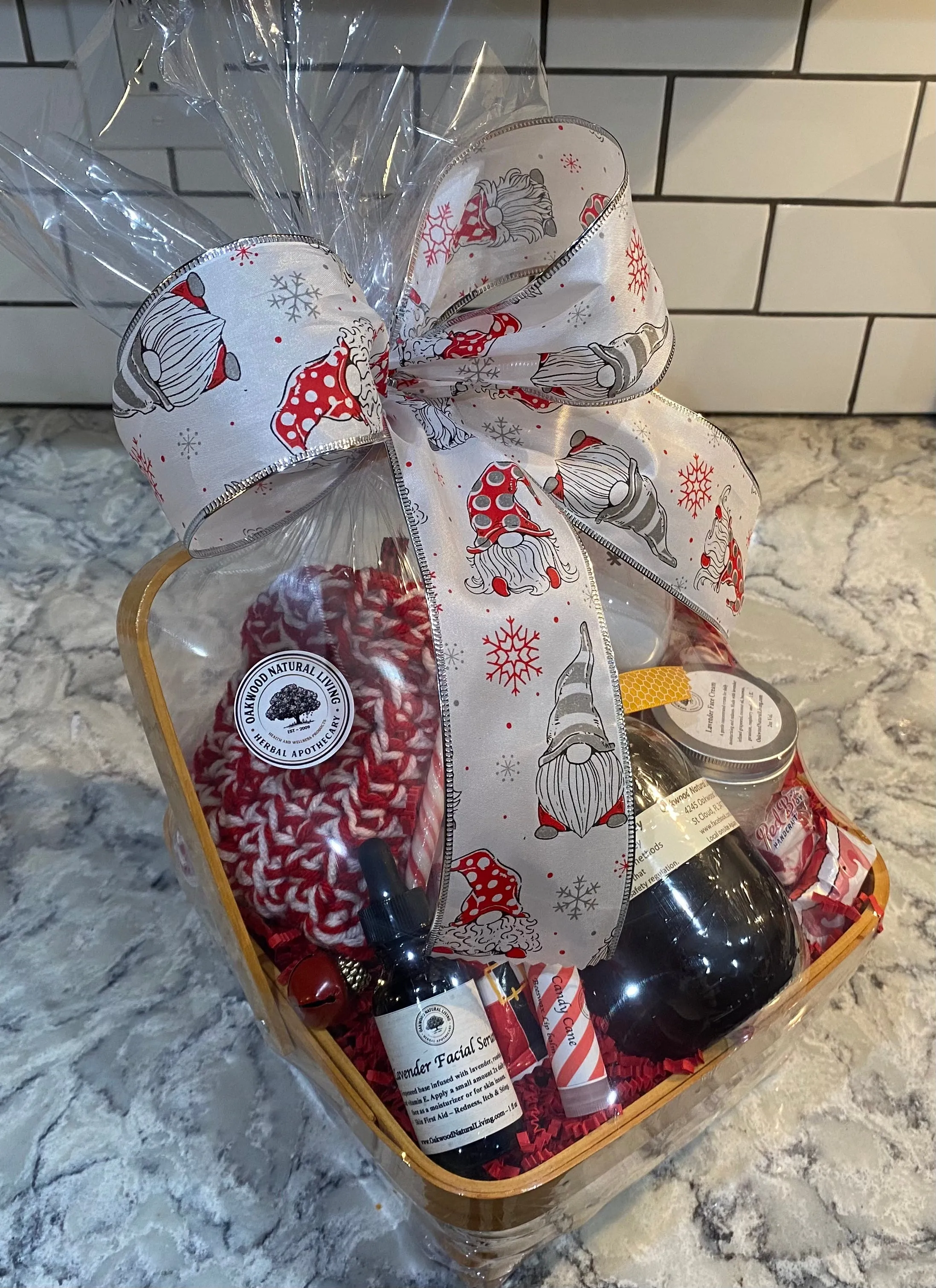 Custom Gift Basket DIY