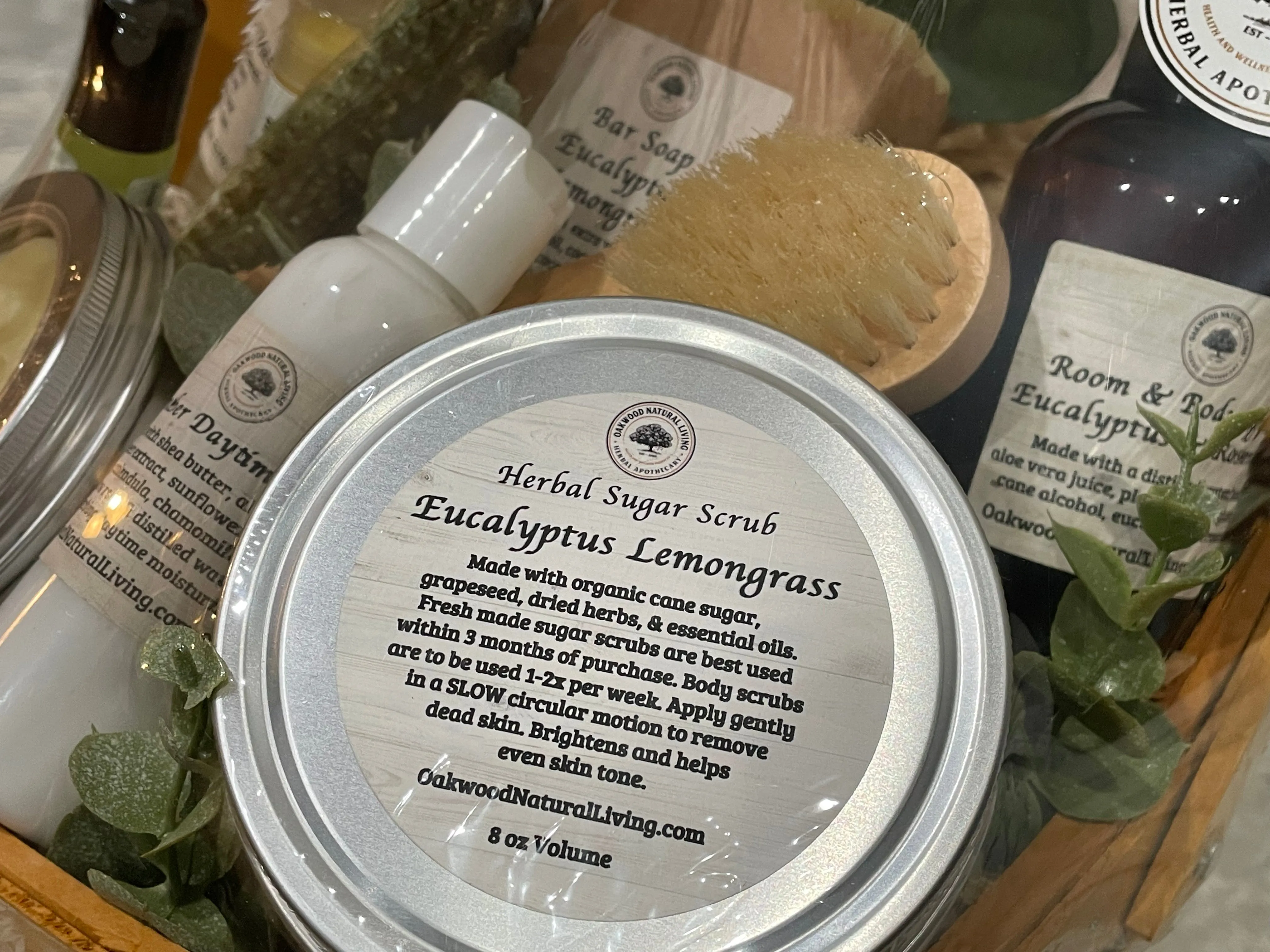 Custom Gift Basket DIY