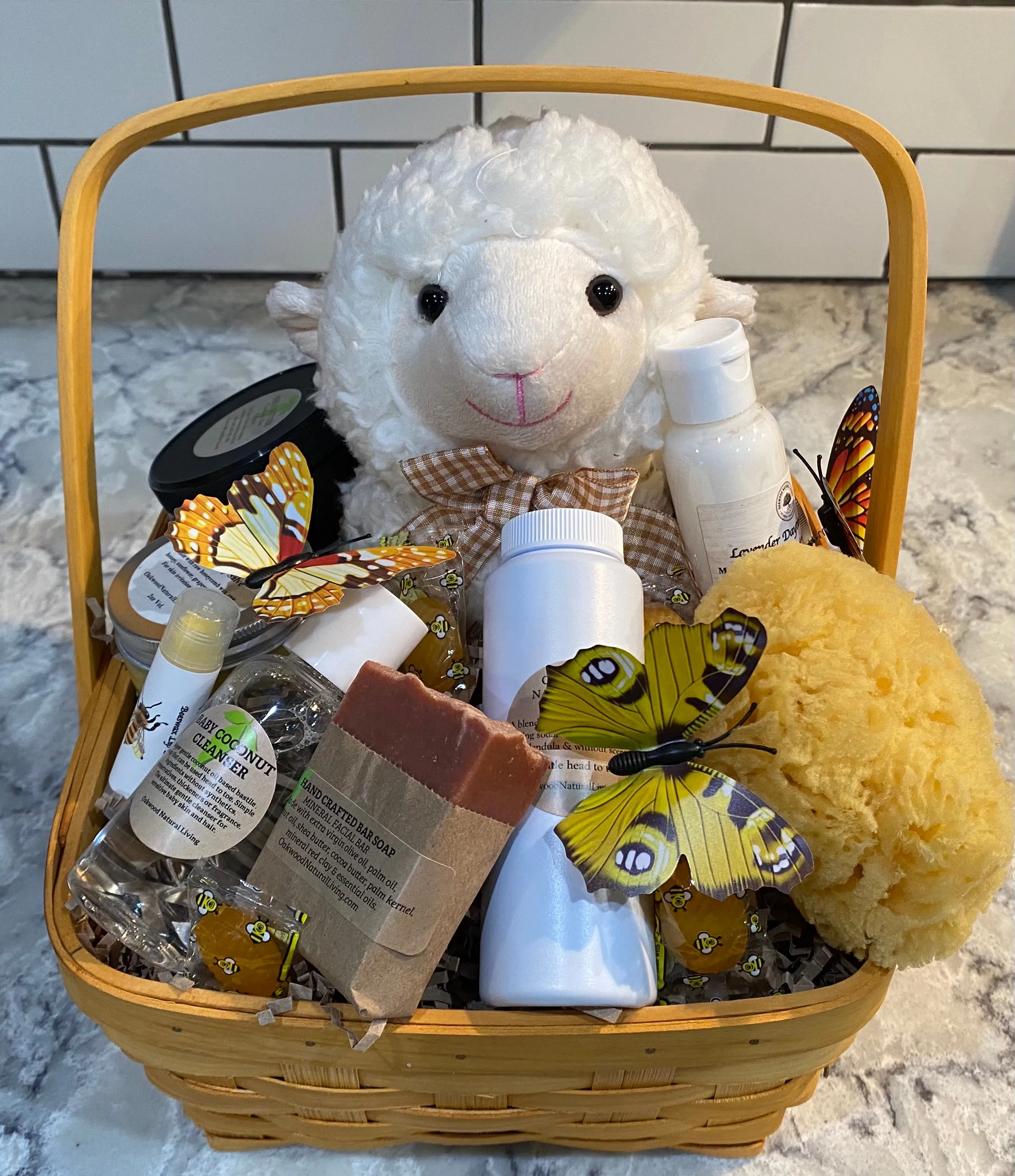Custom Gift Basket DIY