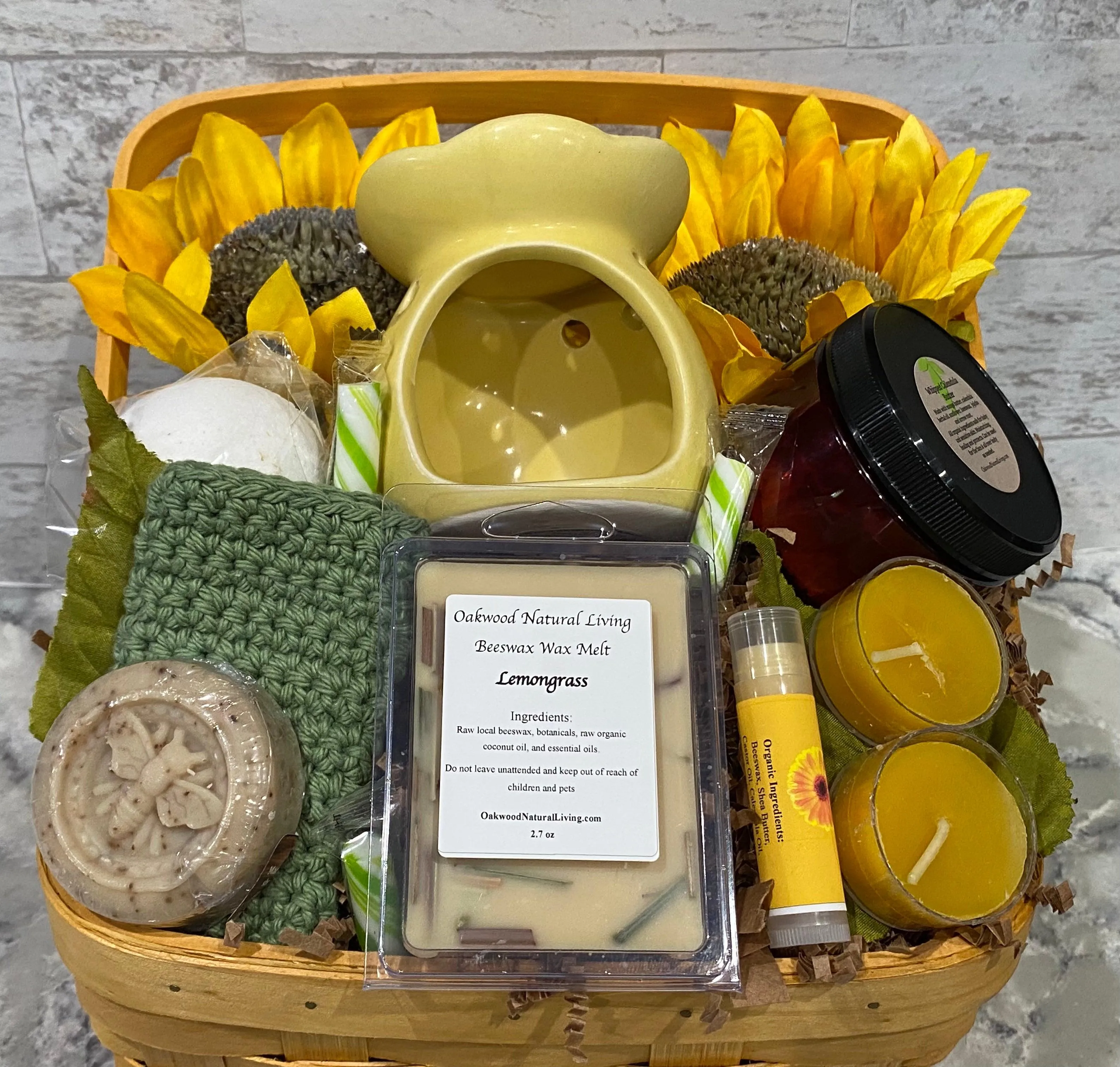 Custom Gift Basket DIY