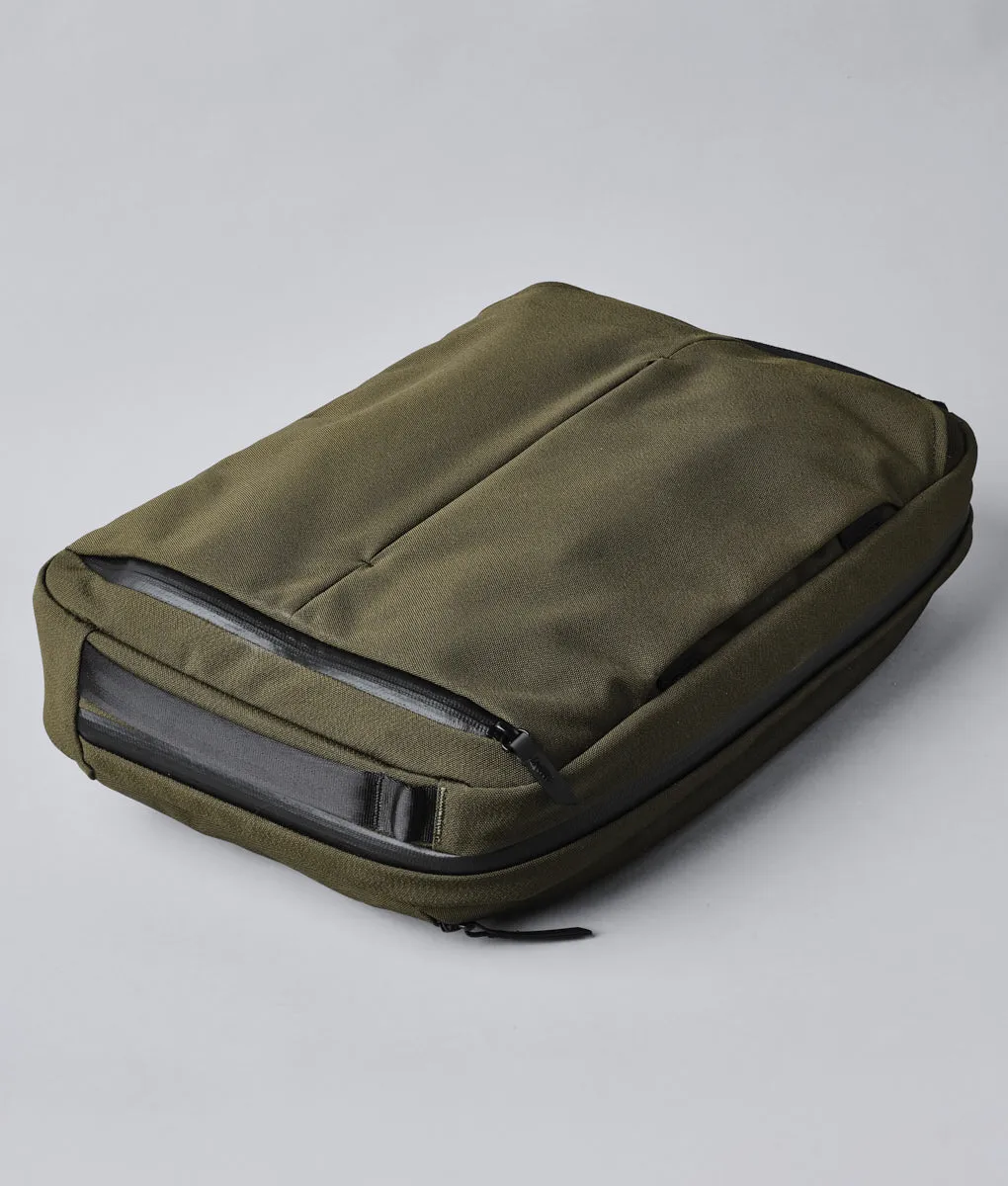 Element Tech Brief Pro