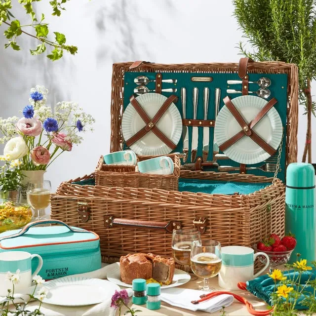 Fortnum’s Stripe Picnic Hamper for Four