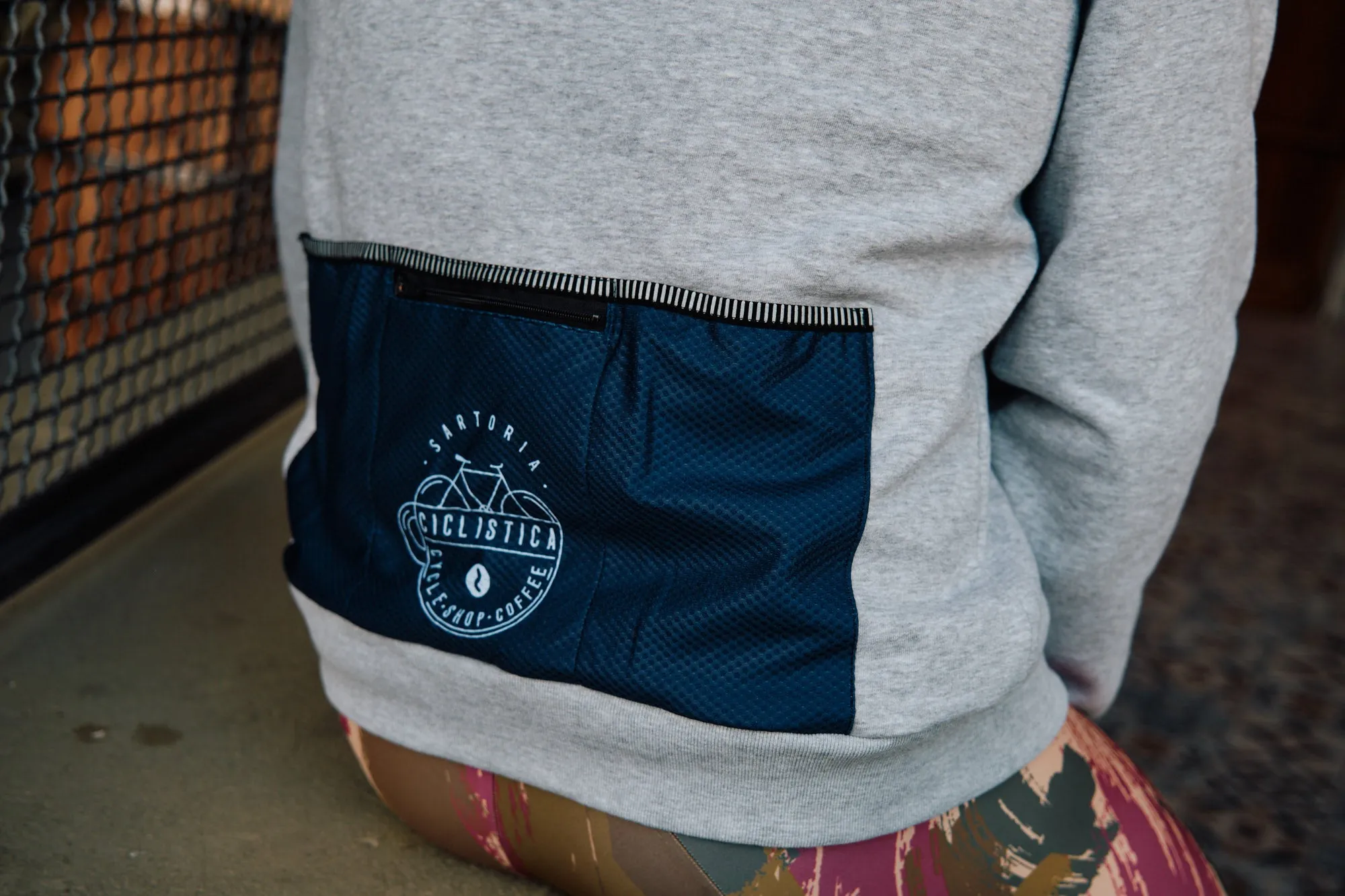 Grey 3 back pockets sweatshirt
