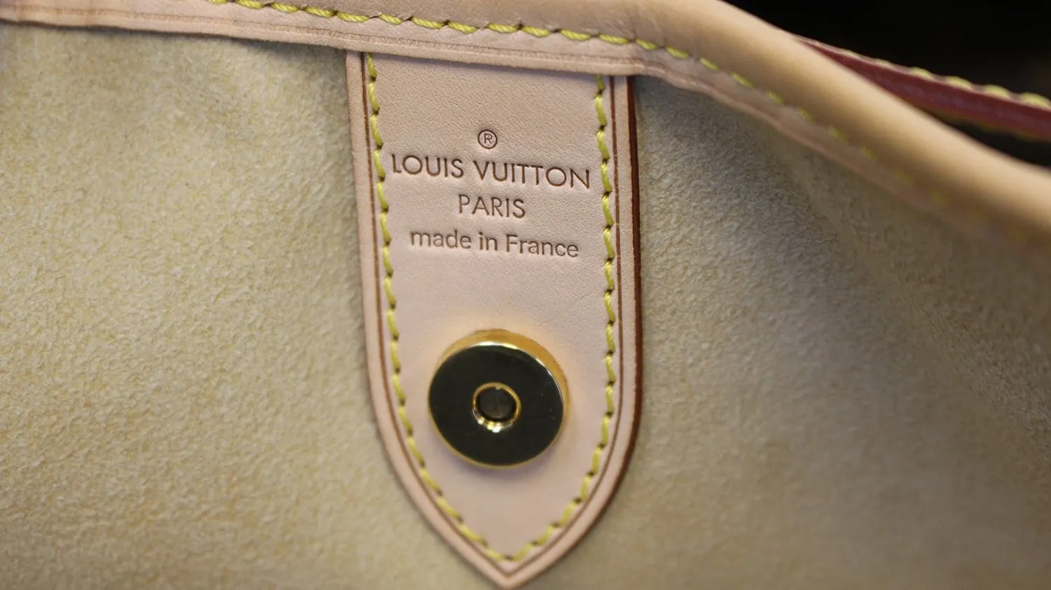 LOUIS VUITTON Monogram Galliera GM Shoulder Shoulder Handbag