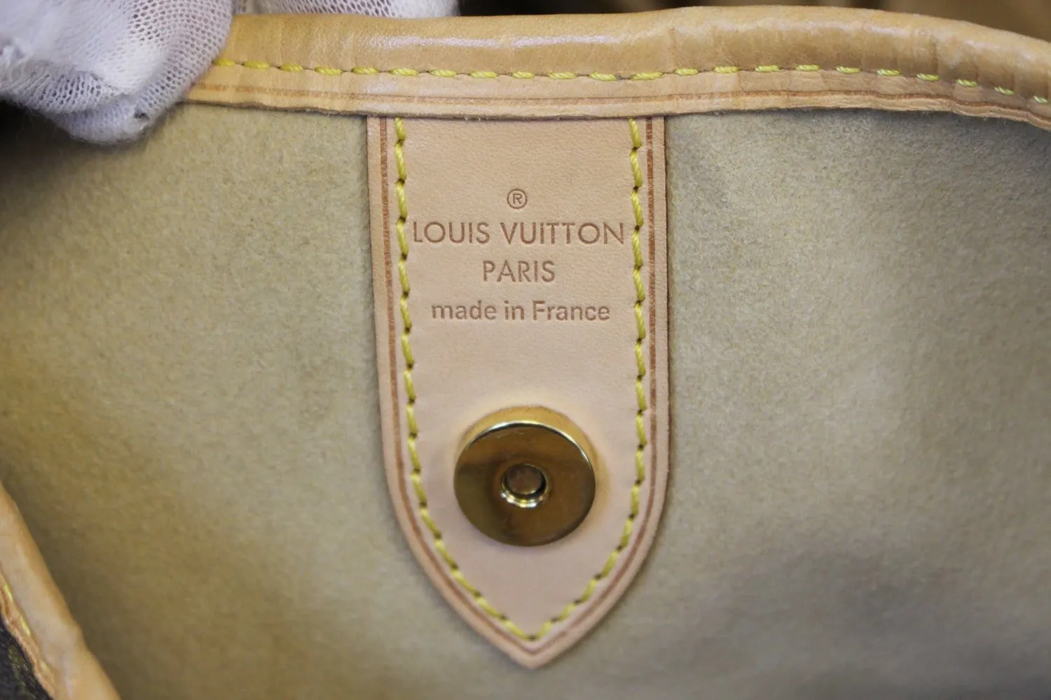 LOUIS VUITTON Monogram Galliera GM Shoulder Tote Handbag