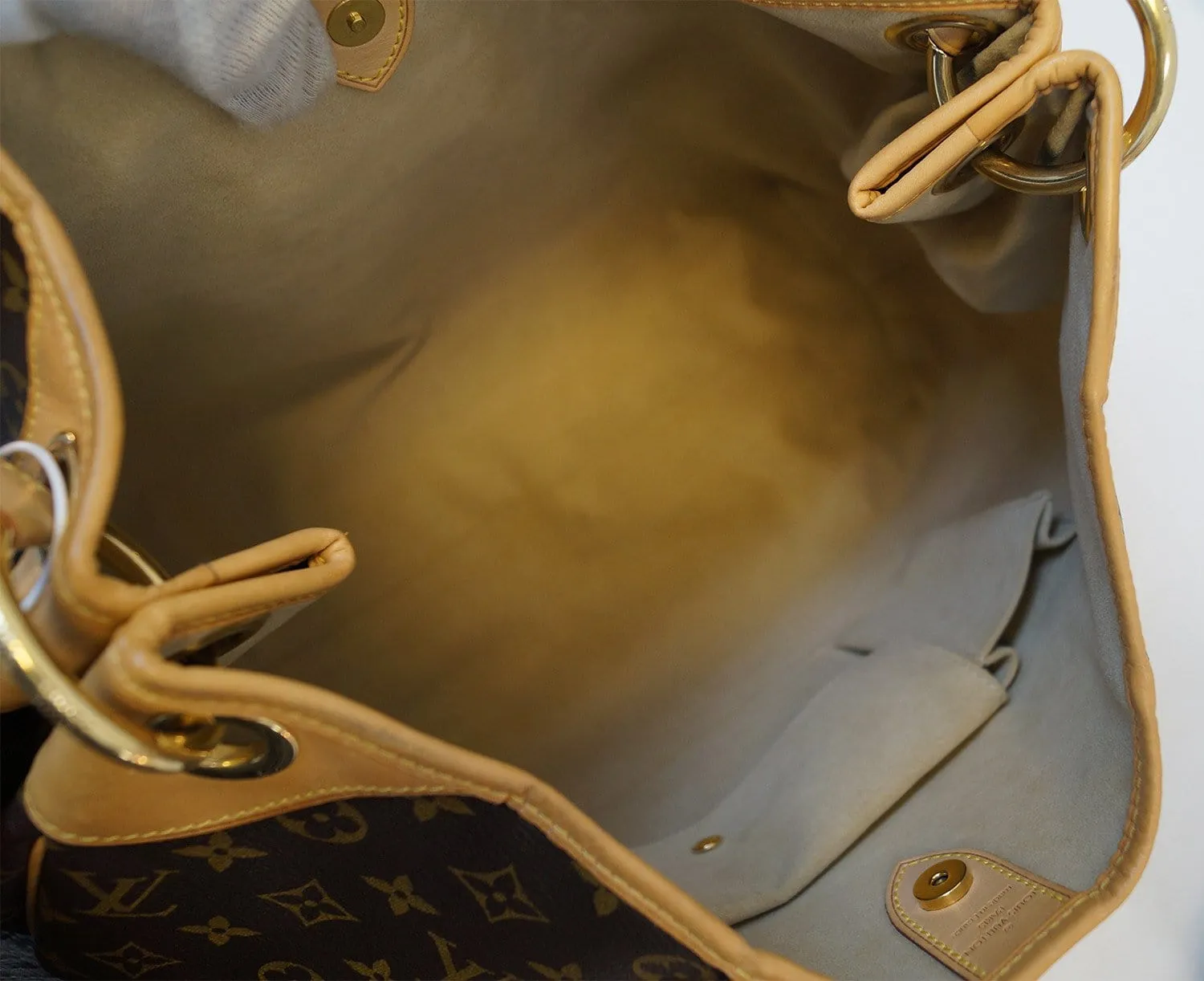 LOUIS VUITTON Monogram Galliera GM Shoulder Tote Handbag