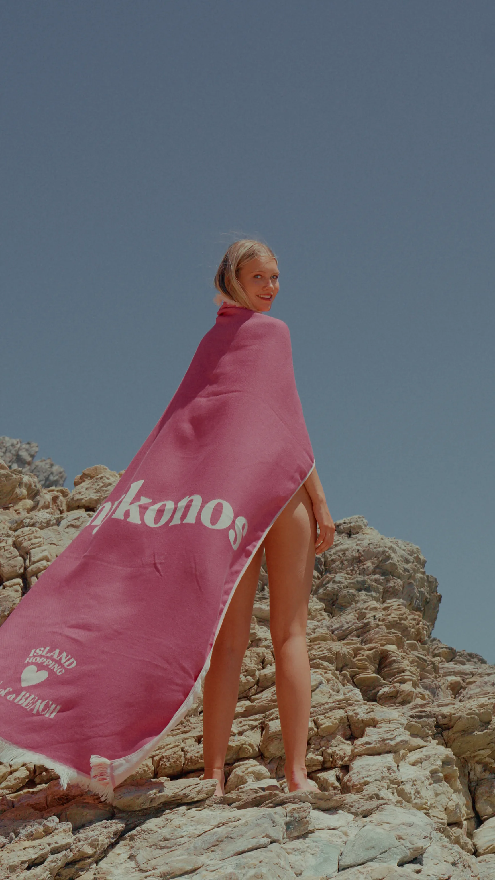 Mykonos Bubblegum | Feather Beach Towel