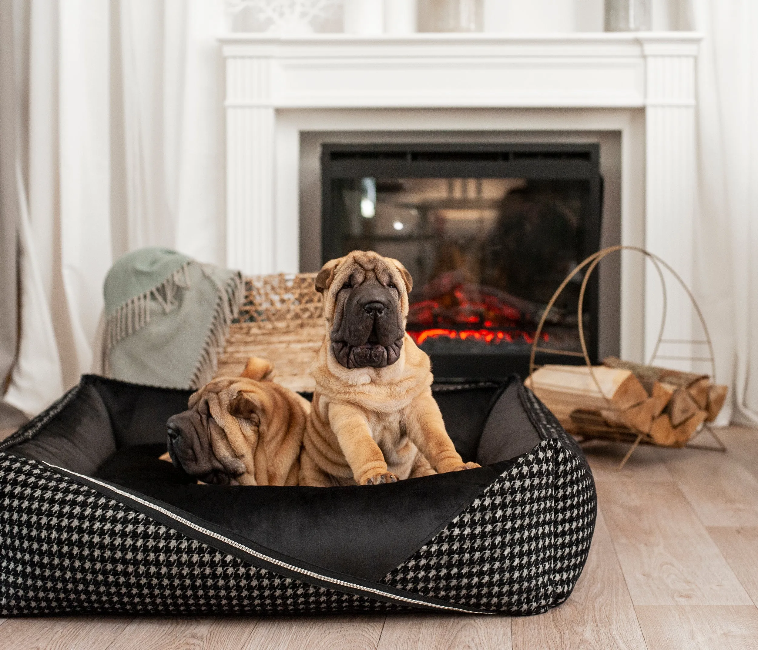 Oh Charlie Square Dog Bed Prestige Deluxe