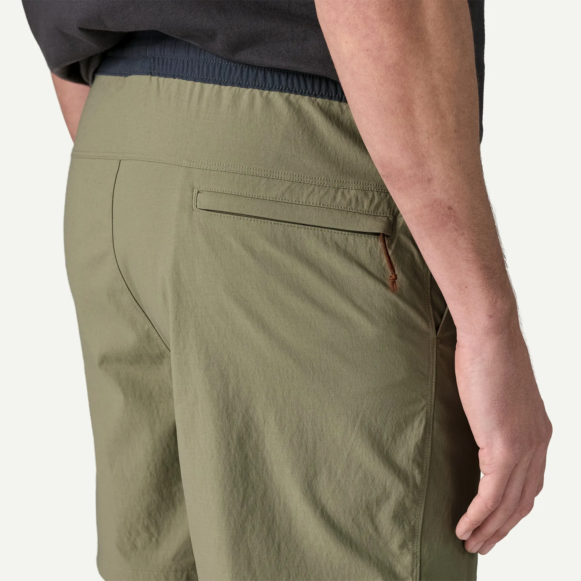 Patagonia - M's Baggies Lights - 6 in. - River Rock Green