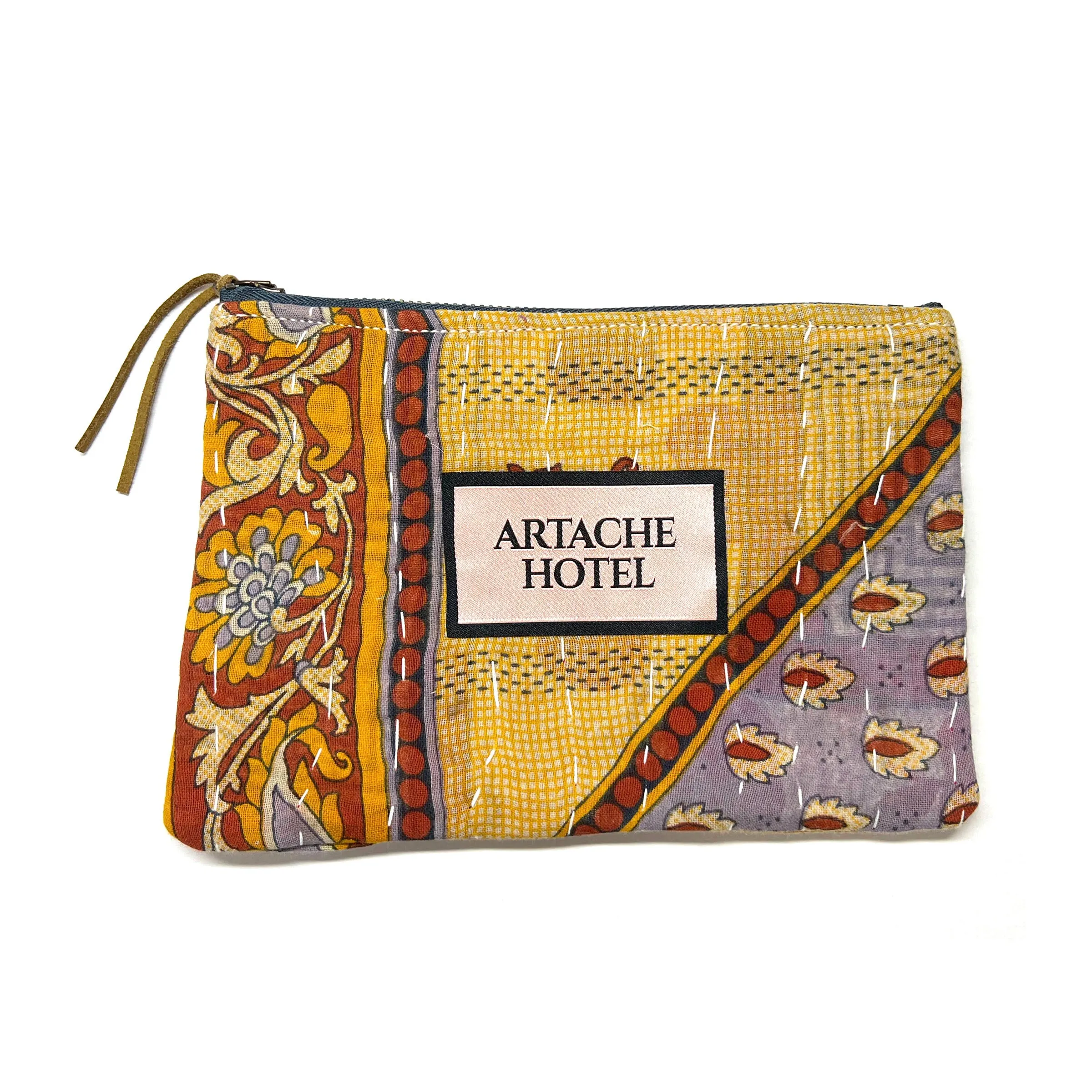 POUCH 0012