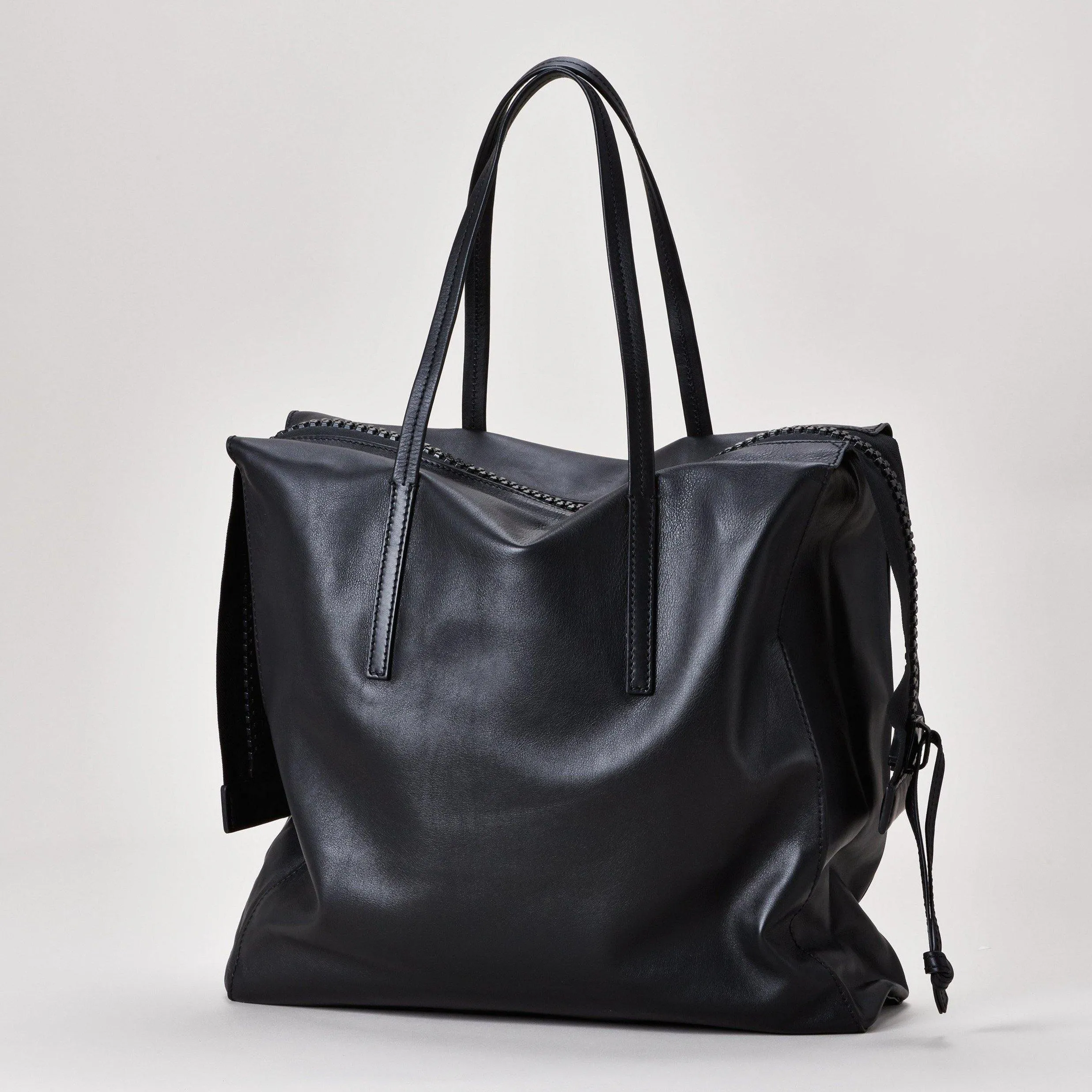 Sidekick - Black Black