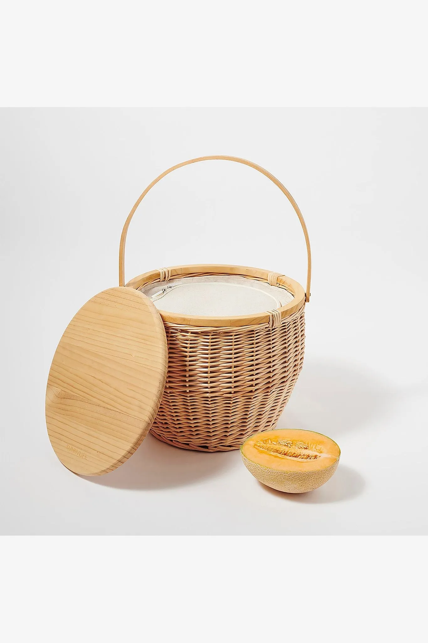 SUNNYLIFE ROUND PICNIC COOLER BASKET NATURAL