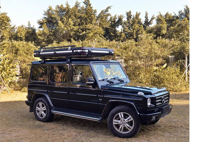 Wild Land Rock Cruiser 140 Hard-Shell Rooftop Tent